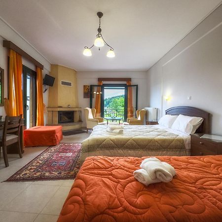 Bed and Breakfast Nefeles Неохорион Экстерьер фото