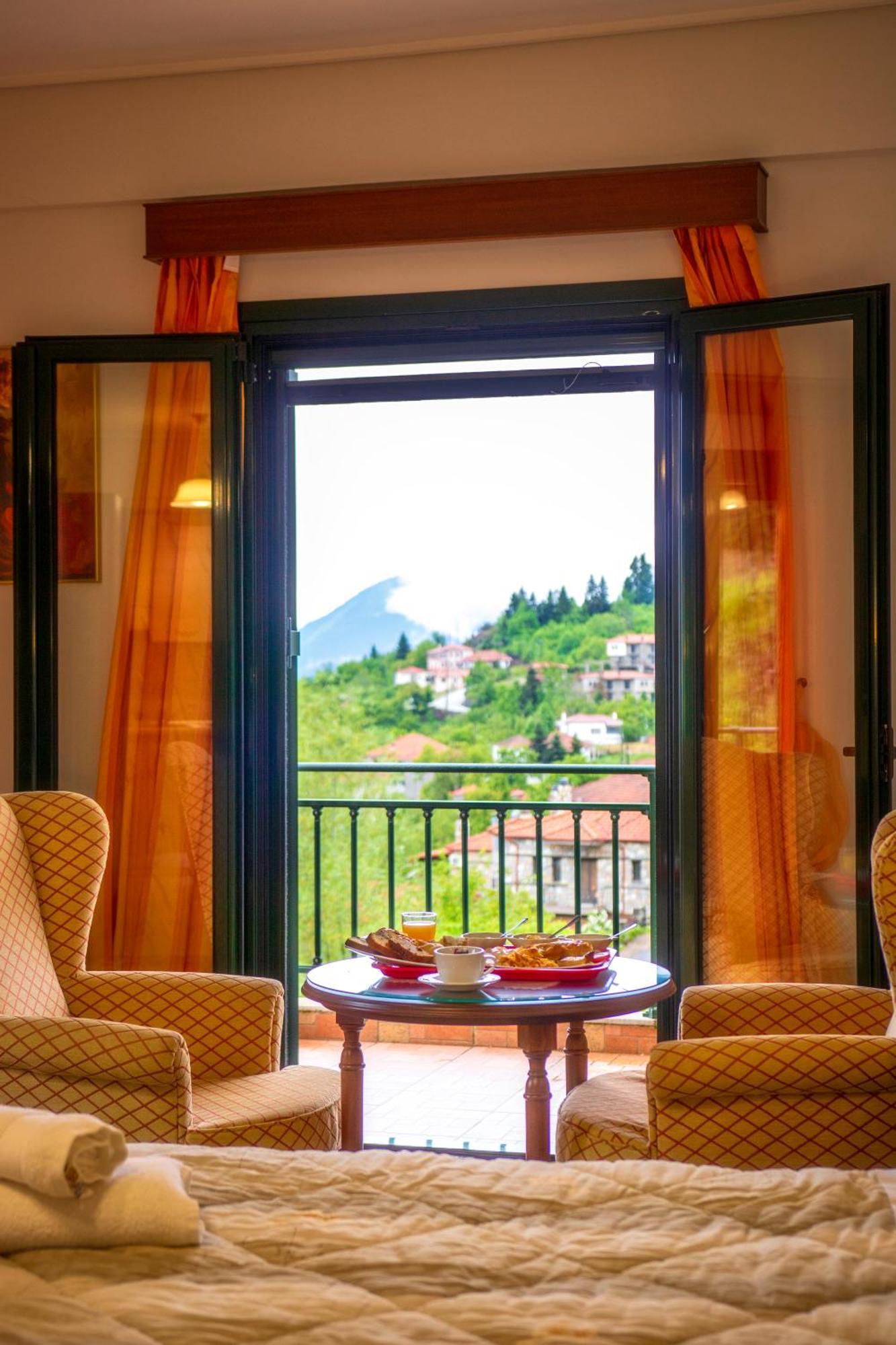Bed and Breakfast Nefeles Неохорион Экстерьер фото