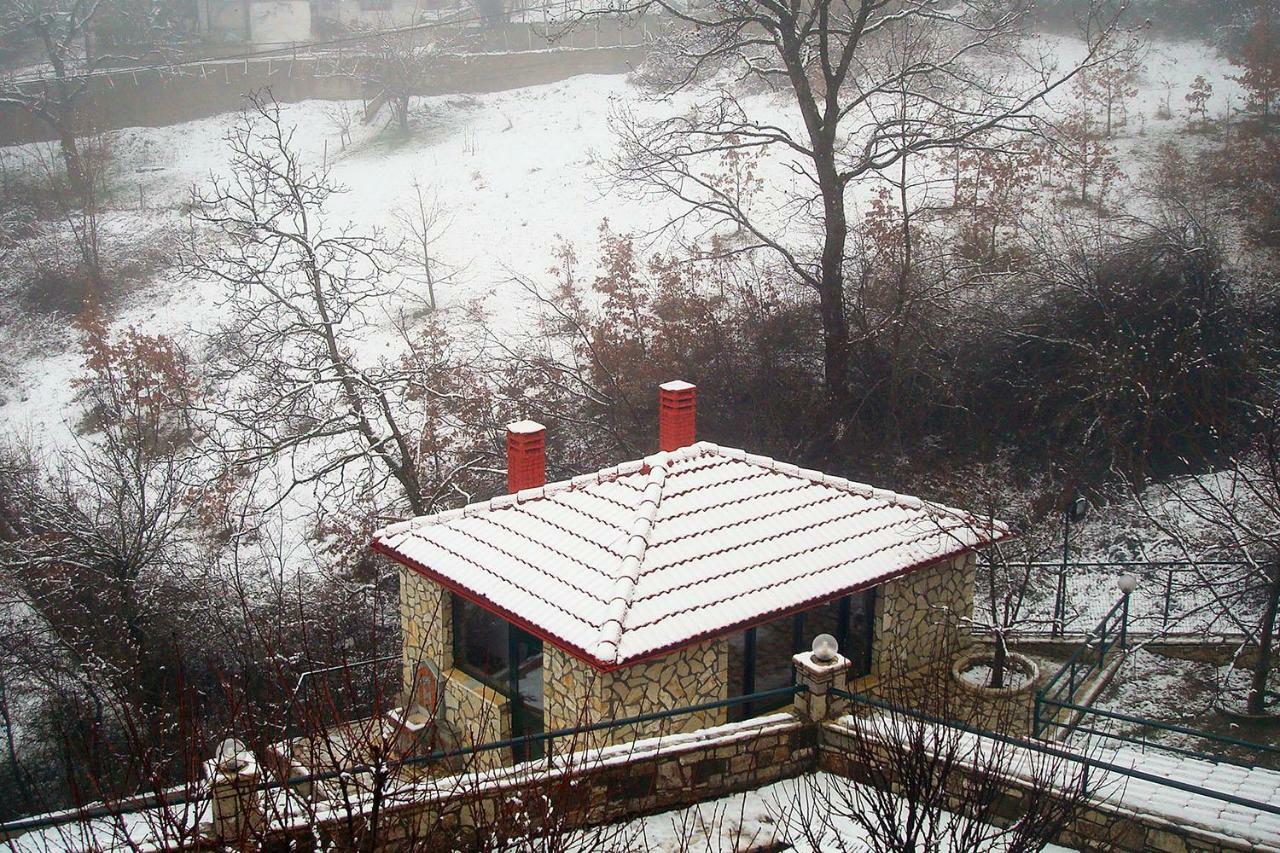 Bed and Breakfast Nefeles Неохорион Экстерьер фото